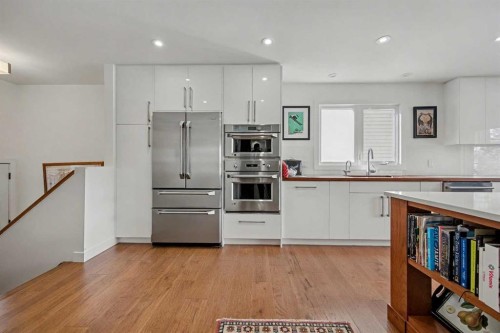 7331 Silver Mead Road Nw, Calgary, AB - Indoor Photo Showing Kitchen With Upgraded Kitchen