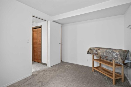 16 Rundleson Way Ne, Calgary, AB 