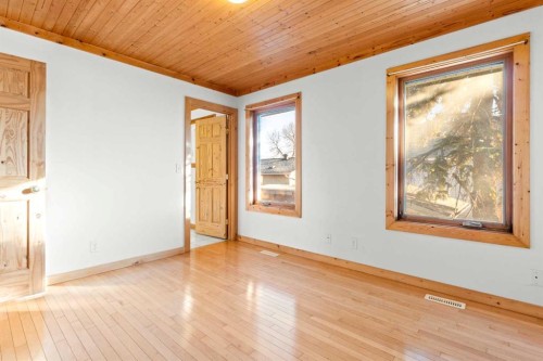 2018 24 Avenue, Didsbury, AB 