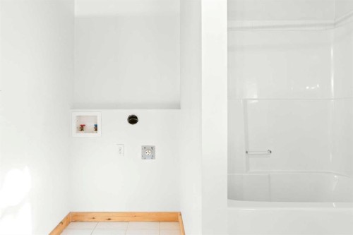 2018 24 Avenue, Didsbury, AB 