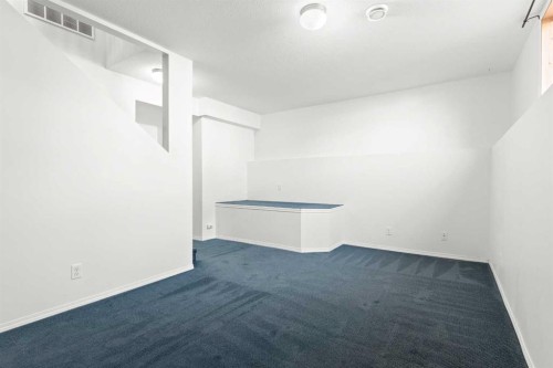 2018 24 Avenue, Didsbury, AB 