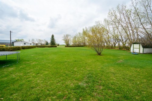 30319 Highway 2A, Carstairs, AB - Outdoor