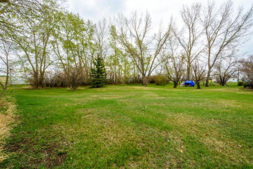 30319 Highway 2A, Carstairs, AB - Outdoor