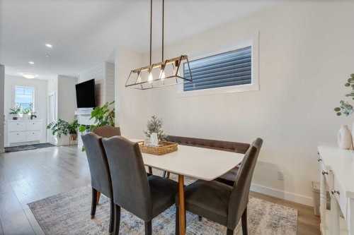 145 Lucas Crescent Nw, Calgary, AB - Indoor Photo Showing Dining Room