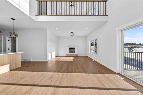 11 Lakewood Way, Strathmore, AB - Indoor