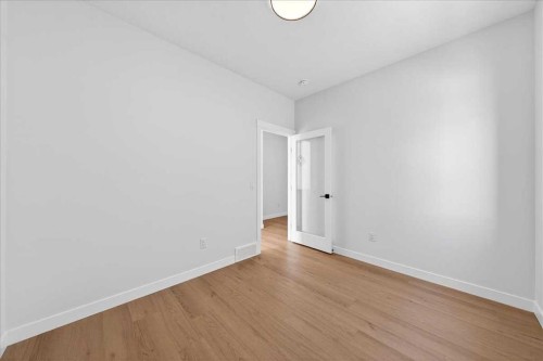 11 Lakewood Way, Strathmore, AB - Indoor Photo Showing Other Room
