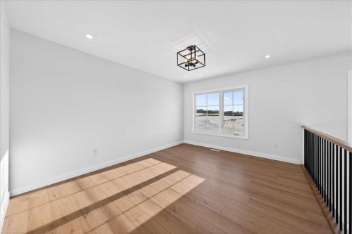 11 Lakewood Way, Strathmore, AB - Indoor Photo Showing Other Room