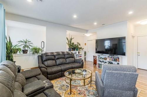 4307 Seton Drive Se, Calgary, AB - Indoor Photo Showing Living Room