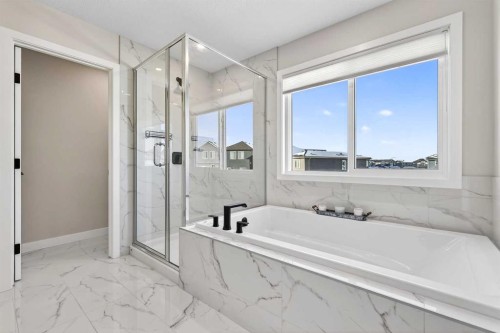 57 Legacy Reach View Se, Calgary, AB - Indoor Photo Showing Bathroom