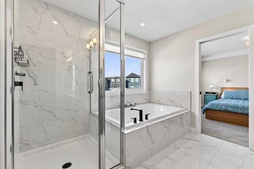 57 Legacy Reach View Se, Calgary, AB - Indoor Photo Showing Bathroom