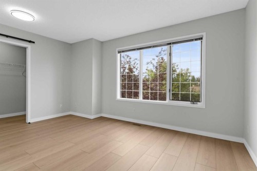 7 Prominence View Sw, Calgary, AB - Indoor Photo Showing Other Room