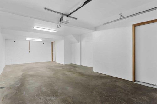 7 Prominence View Sw, Calgary, AB - Indoor Photo Showing Garage