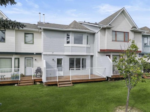 7 Prominence View Sw, Calgary, AB - Outdoor With Deck Patio Veranda