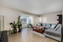 5611 Maidstone Crescent Ne, Calgary, AB  - Indoor Photo Showing Living Room 