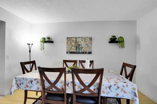 88 Abingdon Crescent Ne, Calgary, AB - Indoor Photo Showing Dining Room