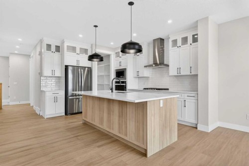 180 Wildrose Drive, Strathmore, AB - Indoor Photo Showing Kitchen With Upgraded Kitchen