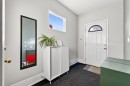 1004 20 Avenue Se, Calgary, AB  - Indoor Photo Showing Other Room 