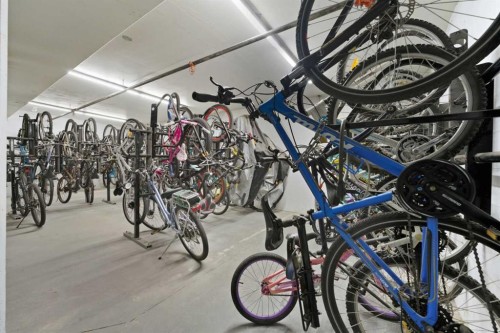 211-4150 Seton Drive Se, Calgary, AB - Indoor