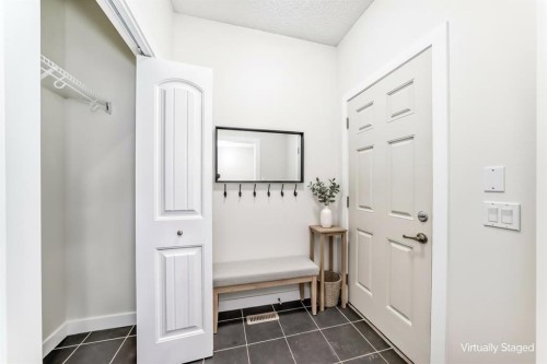 80 New Brighton Grove Se, Calgary, AB - Indoor Photo Showing Other Room