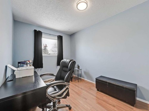 9 Hunters Mews, Okotoks, AB - Indoor Photo Showing Office