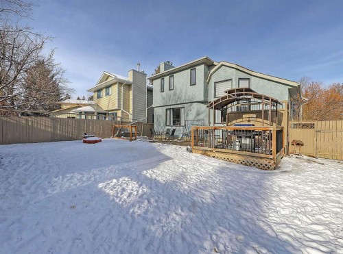 9 Hunters Mews, Okotoks, AB - Outdoor