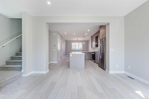 129 Dawson Wharf View, Chestermere, AB - Indoor