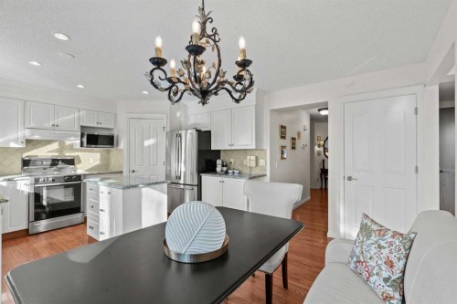 63 Springbank Crescent Sw, Calgary, AB - Indoor Photo Showing Kitchen With Upgraded Kitchen