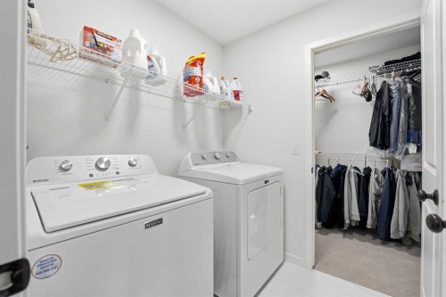 102 Setonstone Manor Se, Calgary, AB - Indoor Photo Showing Laundry Room