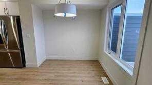 #3-106 4Th Street Nw, Sundre, AB 