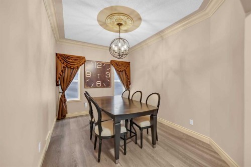 100 Cougarstone Manor Sw, Calgary, AB - Indoor Photo Showing Dining Room