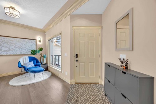 100 Cougarstone Manor Sw, Calgary, AB - Indoor Photo Showing Other Room