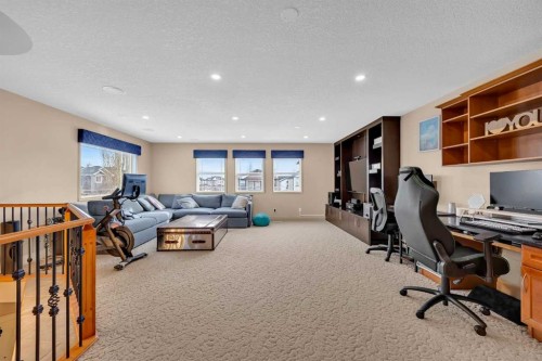 100 Cougarstone Manor Sw, Calgary, AB - Indoor Photo Showing Other Room