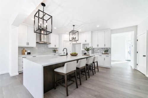 10 Rodelle Common Nw, Calgary, AB - Indoor Photo Showing Other Room