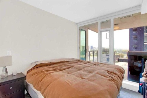 805-519 Riverfront Avenue Se, Calgary, AB - Indoor Photo Showing Bedroom