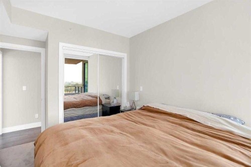 805-519 Riverfront Avenue Se, Calgary, AB - Indoor Photo Showing Bedroom
