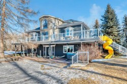 261017 Range Road 244  Rural Wheatland County, AB T1P 0L1