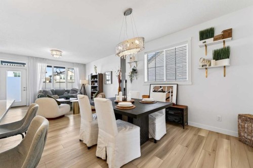 47 Walgrove Park Se, Calgary, AB - Indoor Photo Showing Dining Room