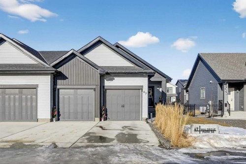 47 Walgrove Park Se, Calgary, AB - Outdoor