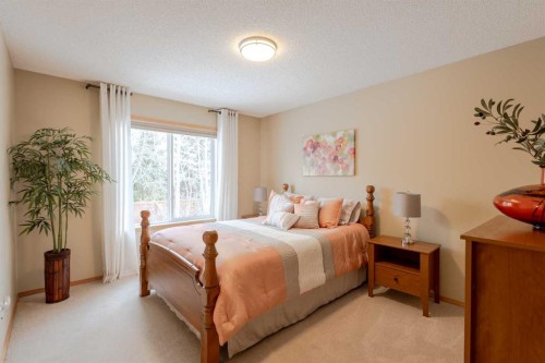 20 Tuscany Ridge Crescent Nw, Calgary, AB - Indoor Photo Showing Bedroom