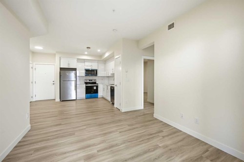 2313-15 Skyview Point Crescent Ne, Calgary, AB - Indoor Photo Showing Other Room