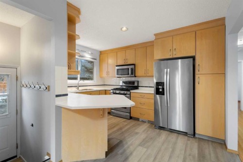 459 Astoria Crescent Se, Calgary, AB 