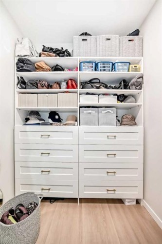 1205-220 Seton Grove Se, Calgary, AB - Indoor Photo Showing Garage