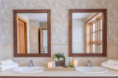 41320 Range Road 232, Rural Lacombe County, AB - Indoor Photo Showing Bathroom