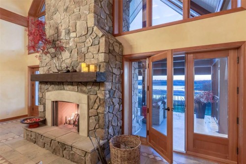 41320 Range Road 232, Rural Lacombe County, AB - Indoor With Fireplace