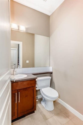 1803 Evanston Square Nw, Calgary, AB - Indoor Photo Showing Bathroom