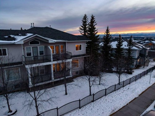 6 Rocky Vista Terrace Nw, Calgary, AB 
