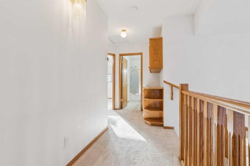 124 Edgebrook Road Nw, Calgary, AB 