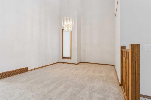 124 Edgebrook Road Nw, Calgary, AB 