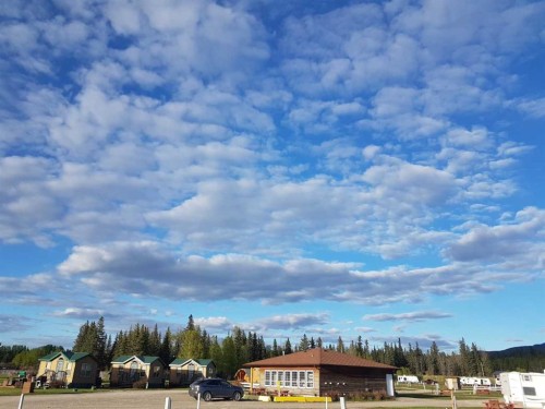 50409 B Highway 16, Hinton, AB 