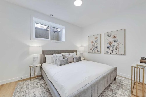 2-828 8 Avenue Ne, Calgary, AB - Indoor Photo Showing Bedroom